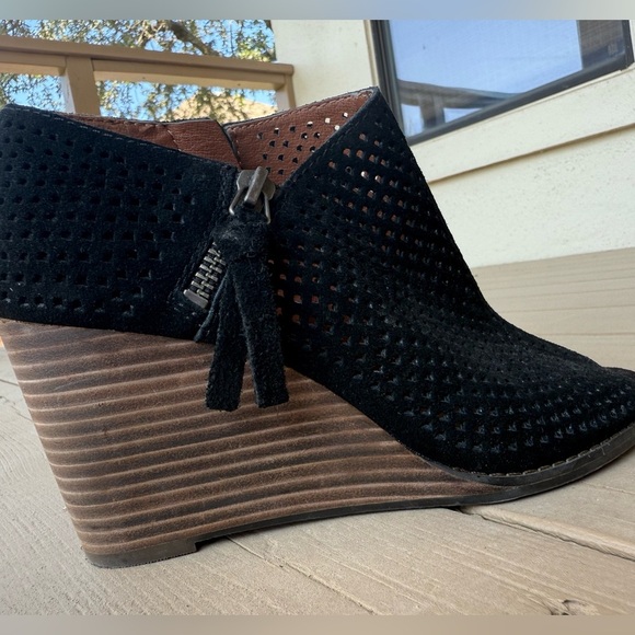 Lucky Brand Jabilo Suede Booties sz 8.5 - Picture 4 of 6